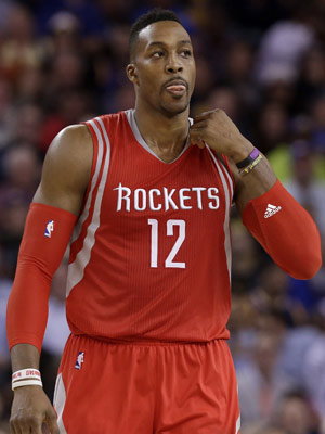 拜仁莱万多夫斯基关键进球锁定胜局（莱万多夫斯基致胜进球助拜仁取胜）