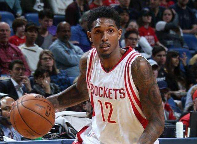 埃迪·豪：我们今天防守做得不好，换乔林顿因为他腹股沟有伤（埃迪·豪称今日防守不达标，乔林顿因腹股沟伤势被换下）