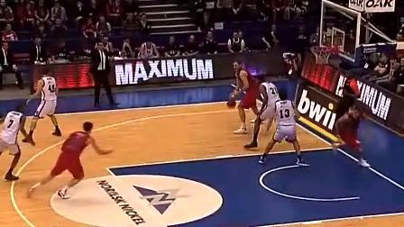 博努奇：我坚信加图索带领国家队走的是正确道路（博努奇力挺加图索：国家队走在对的路上）