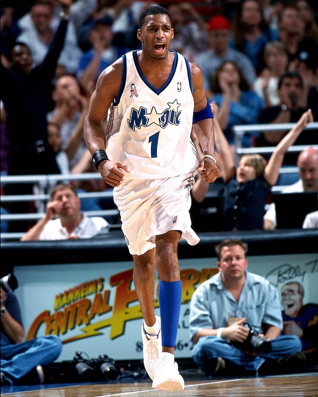 意甲11月最佳球员候选：迈尼昂、劳塔罗、瓦尔迪入选（意甲公布11月最佳球员候选 迈尼昂、劳塔罗、瓦尔迪上榜）