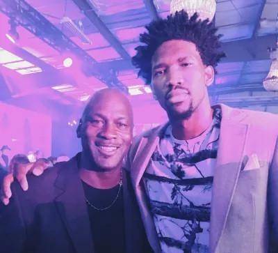 追梦：雷霆有能力做到73胜，但我们当年73胜让我少活了几年（追梦：雷霆有望冲击73胜，但我们那年73胜真把我熬老了几岁）